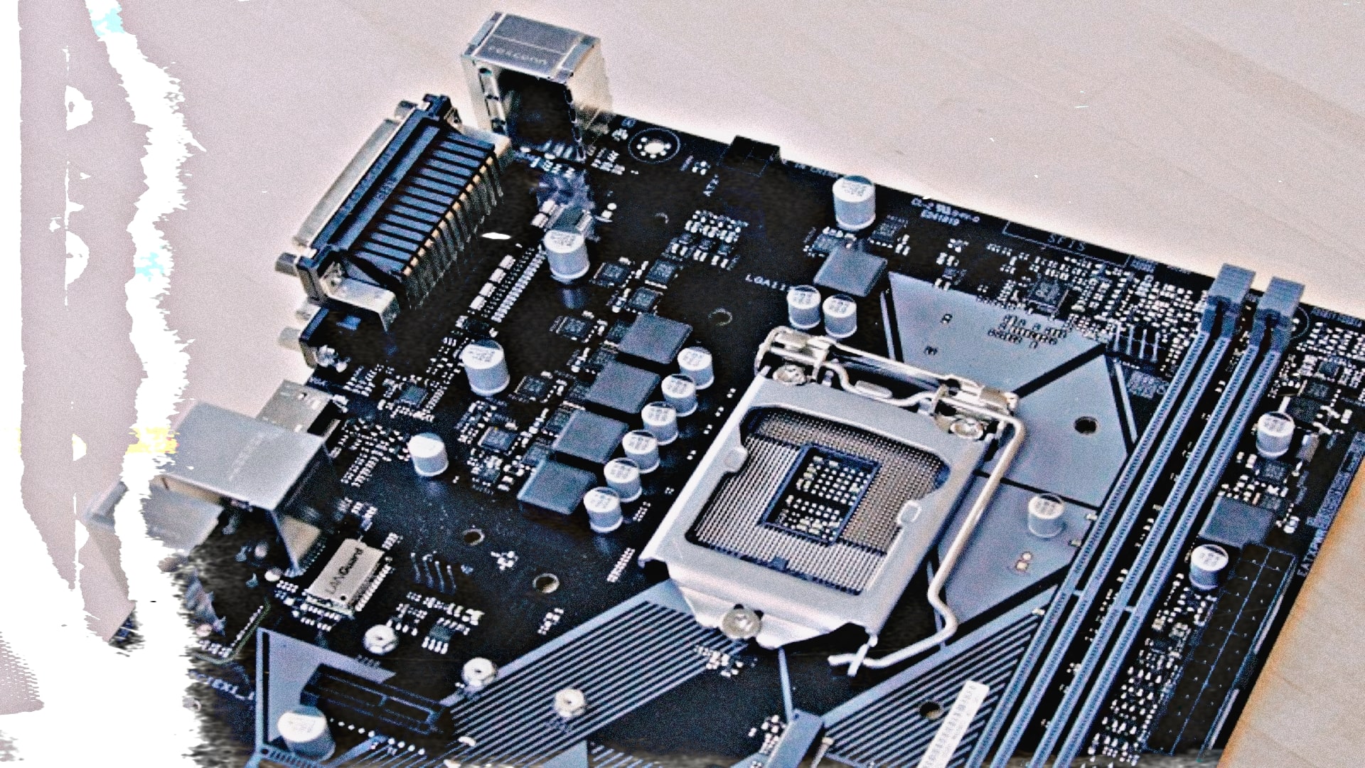 بررسی مادربرد H310