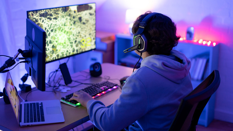 buy powerful gaming pc up to 50m